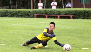 足球俱乐部是否负责训练？答案究竟如何？