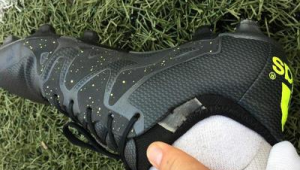 阿迪达斯球鞋用于足球运动，到底磨不磨脚后跟？