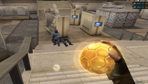 cf黄金足球奖杯远吗