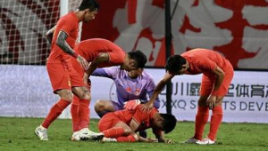 凤凰山足球白天能玩吗？带你一探究竟！