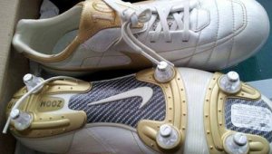 收藏足球鞋有价值吗