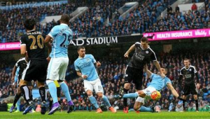 切赫的足球鞋是哪款，带你探寻这位门将足下战靴的秘密