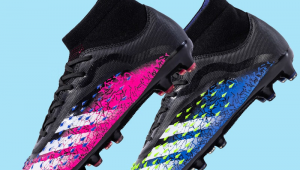 体考选足球,是否必须穿足球鞋?