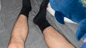 足球袜子多臭算正常？探讨其背后的原因及相关情况