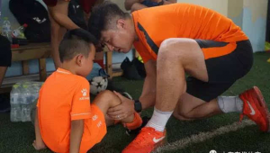 小孩能否通过手机购买足球 相关情况需了解