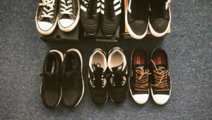 不穿足球鞋能否踢足球？探究别样足球体验背后的答案