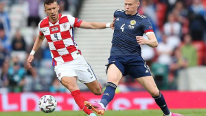 乌克兰与瑞典足球队谁更强？实力对比引发足球界热议