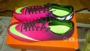 济南哪里买足球鞋比较好，这些地方值得一去