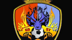 战狼好看与否与足球球队碰撞出的别样火花