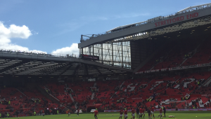 足球现场能否前往前排？这些因素你要了解