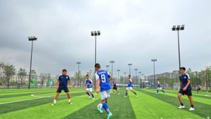 宁波有免费的足球球场吗