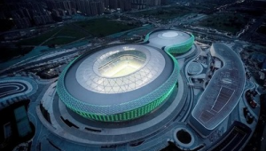 成都有足球建筑的地方吗