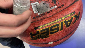 足球买球胆补时是否算在内，这一疑问引关注