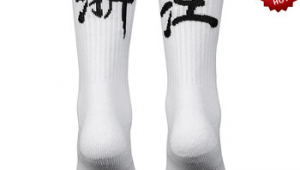 传奇短筒足球袜推荐哪款