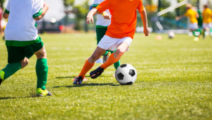 带足球跑步有用吗？探究这种运动方式的利弊与效果