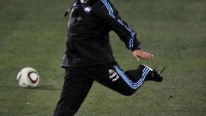 足球球星公布的身高是穿鞋量的吗?真相大揭秘