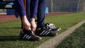 足球是膝关节杀手吗