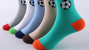 冬季女性能否穿足球袜套?答案在这里