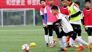天津孩子学足球学费几何?贵不贵成家长关注焦点