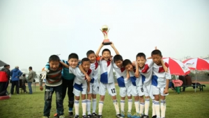 足球小将卢卡斯是哪国球员？探寻其背后足球版图根源