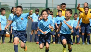 8岁小孩能否参与足球选拔？相关情况引关注
