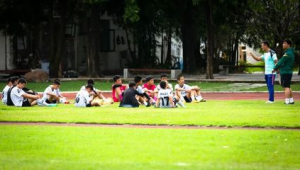 初中女生可以练足球吗?开启活力绿茵逐梦之旅