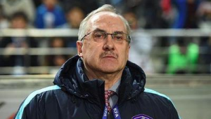 足球圈蜜月期是真的吗?背后真相究竟如何令人深思