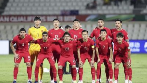 中国足球哪一年成功闯入世界杯引发全民欢呼的背后故事