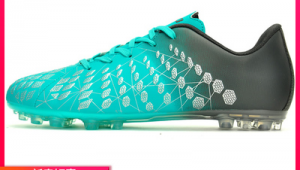 足球鞋能否定制名字?探索个性化足球鞋命名的可能性