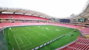 虹口足球场有无印良品吗