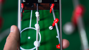 哪款足球手机好看又耐用？看完这篇心里有数！