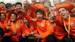 足球界哪两支球队堪称最强，实力角逐引发无限猜想