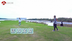 初中女孩学足球可行吗?开启绿茵逐梦之旅,绽放别样精彩