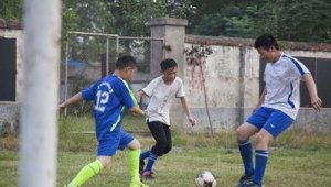 踢足球的同时能否弹钢琴?探寻运动与艺术技能兼顾的可能性