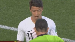 足球边裁执裁必备：哨子究竟是不是不可或缺的关键工具？