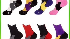 超市有卖足球袜子吗?来这里一探究竟,满足你的足球装备需求!