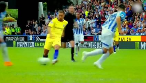 足球边锋能否跑完全场？实力、战术与体能因素全解析