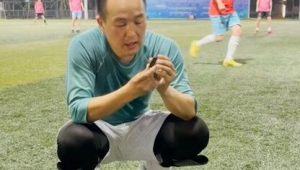 踢足球是否要佩戴手环？这一问题你了解吗