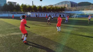 踢足球上大学是否需要考试