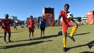 南非人是否热衷踢足球？探寻这片土地上的足球热情