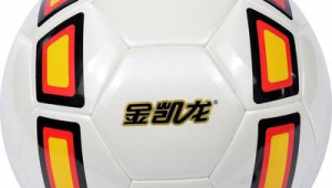 足球体育用品在哪里可以购买到？