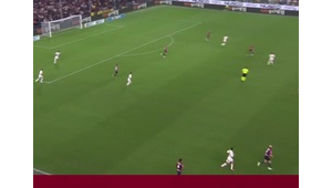 足球中场晃人是否算犯规,你知道答案吗?