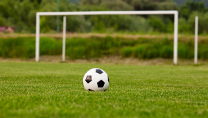 足球走路带球是否有用？深度剖析其在训练与实战中的价值