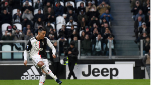 C罗足球生涯：辉煌成就与诸多挑战并存，他的成功究竟如何定义？