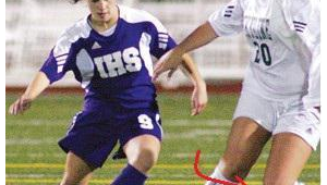 韧带松弛的女性能否踢足球,这些要点你需了解