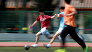 足球水平高低会影响兴趣？探究其中关联与答案