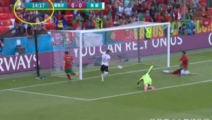 足球射门射进球正常吗