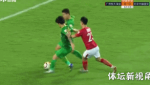 足球打门打到栏上是否算犯规,规则细节你了解多少?