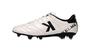 卡尔美哪款足球鞋最好用，你知道答案吗？