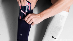 足球护腿板佩戴位置大揭秘,到底戴哪儿更好一点?